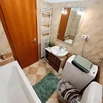 Appartement Csendes Békés Belvárosi Lakás, Nagy Terasszal Veszprém