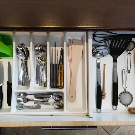 Csendes Bekes Belvarosi Lakas, Nagy Terasszal