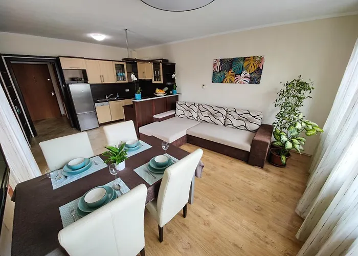Apartament Csendes Bekes Belvarosi Lakas, Nagy Terasszal Veszprém