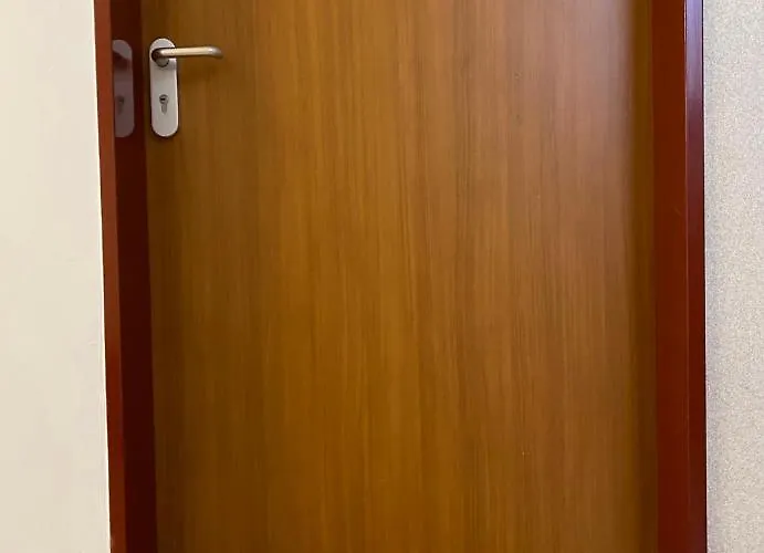Apartament Csendes Bekes Belvarosi Lakas, Nagy Terasszal Veszprém